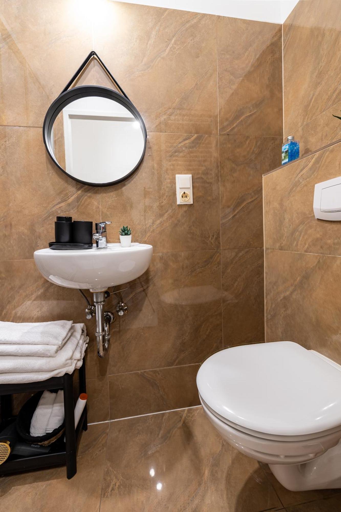 Vienna My City Apartment 1 Bedroom Ngoại thất bức ảnh